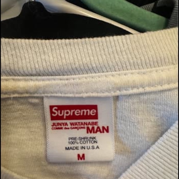 Supreme White Graphic Tee - Picture 3 of 3